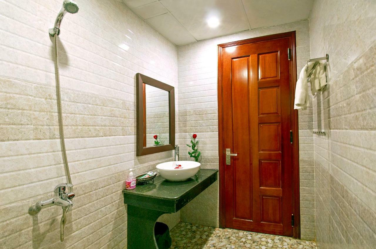 Basil Homestay Hoi An Exteriör bild